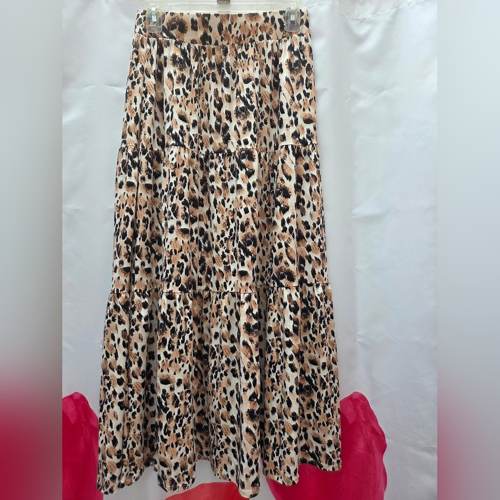 Leopard Print Maxi Skirt By Ninexis Sz M